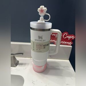 Stanley 30 oz Pink and White Accessories Set